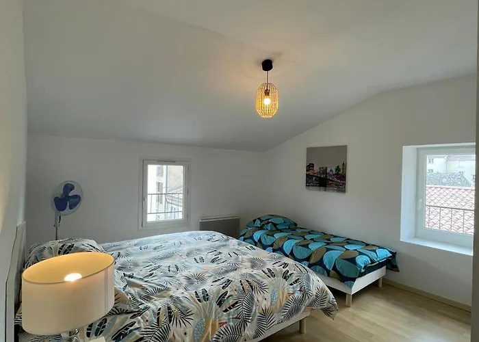 Superbe Appartement Avec 2 Chambres - 9 Personnes - Parking Prive