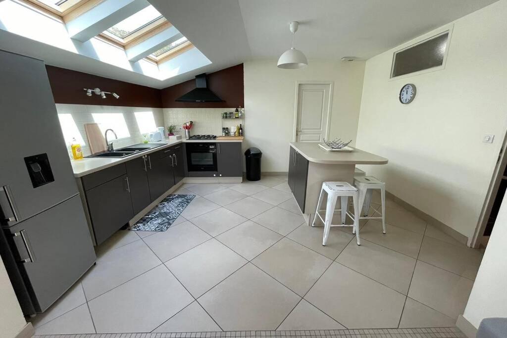 Superbe Avec 2 - 9 Personnes - Parking Prive Apartment *